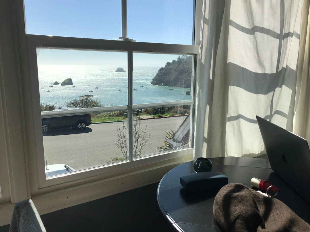 Trinidad Bay Bed and Breakfast Hotel主图