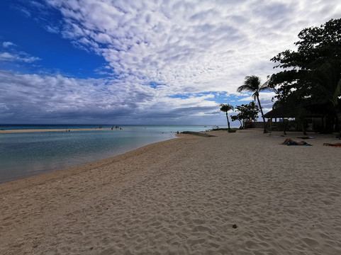 哥打海滩度假村主图