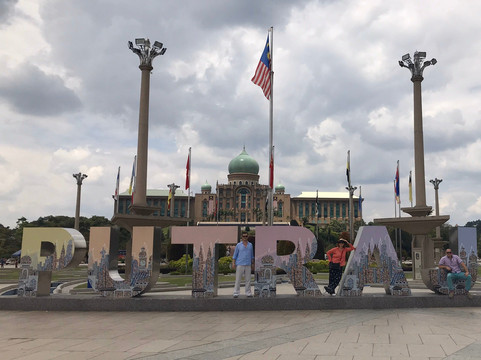 Russian Guide In Kuala Lumpur-吉隆坡必去景点