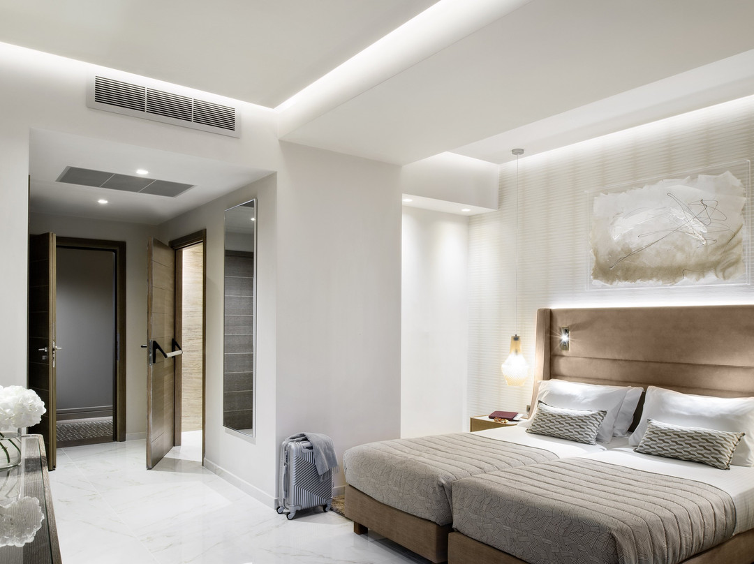 皇宫大酒店主图