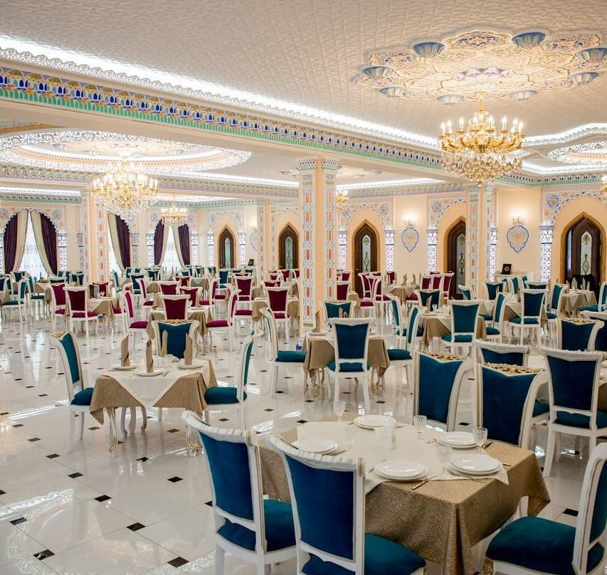 沙赫利苏伯兹餐馆和美食-Samarqand Saroy