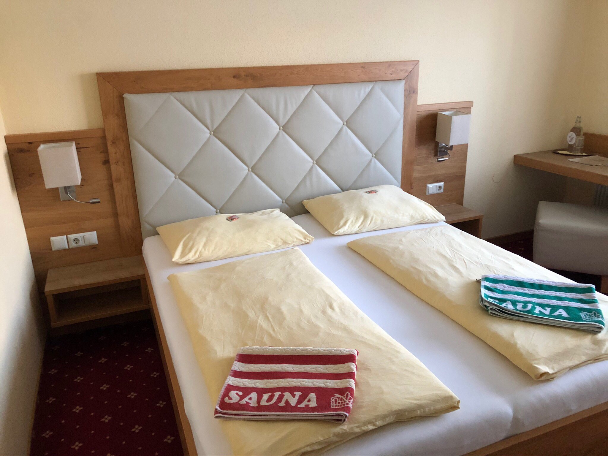 Pension Hochwurzen-官方