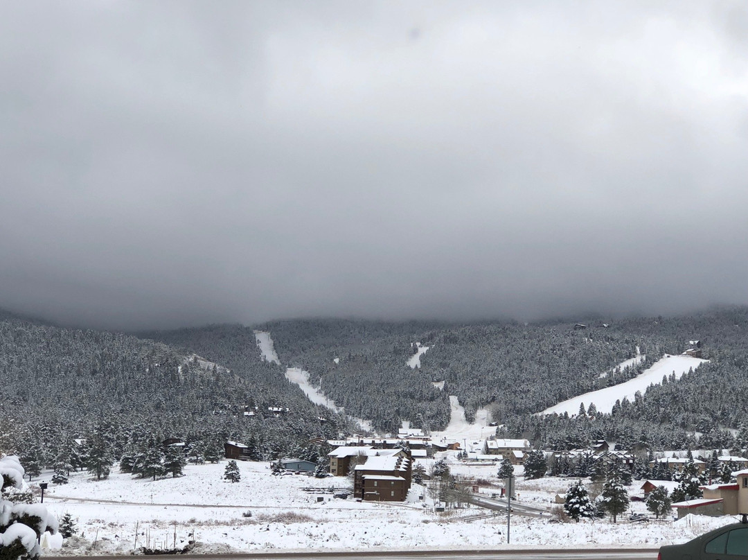 Elk Horn Lodge