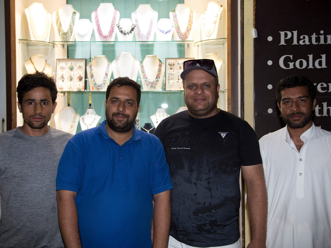 Lala Arts-坎多林必去景点