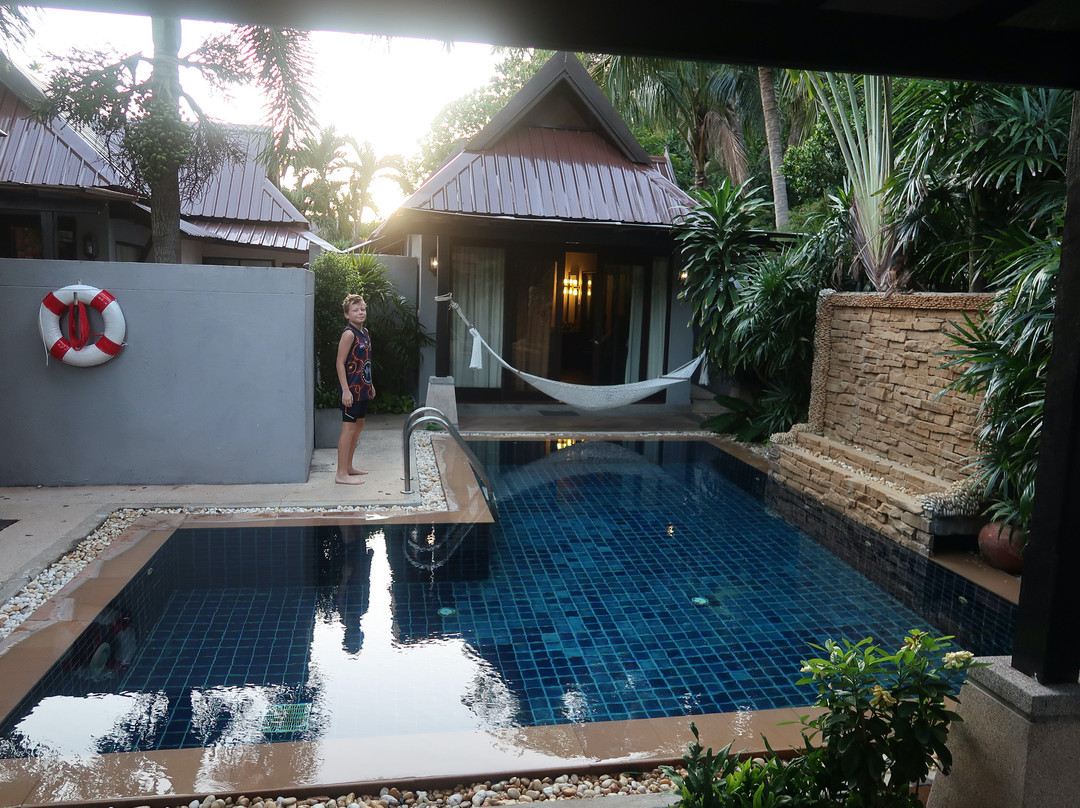 莱雷湾度假村主图