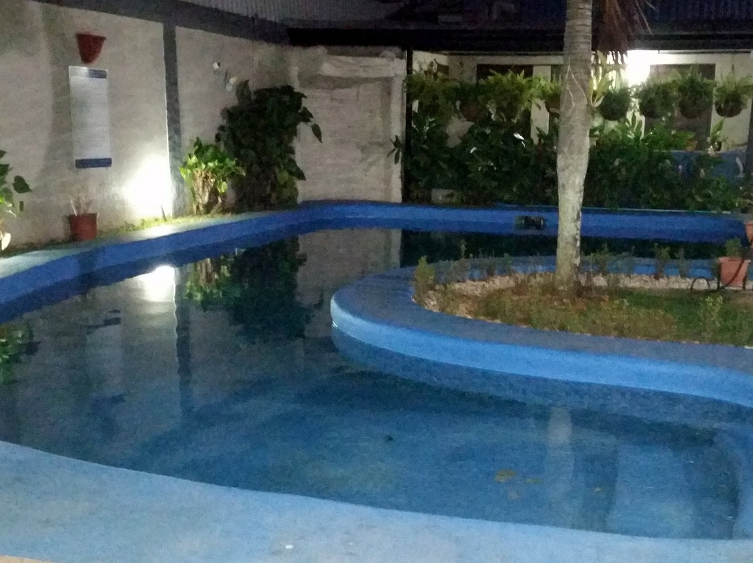 贝乐机场酒店主图