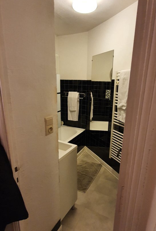 Ostal de Pombonne主图