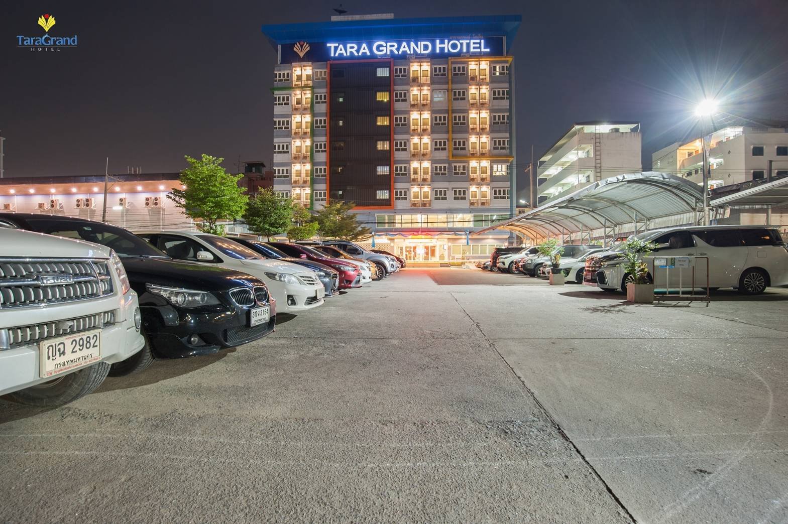 Tara Grand Hotel-官方