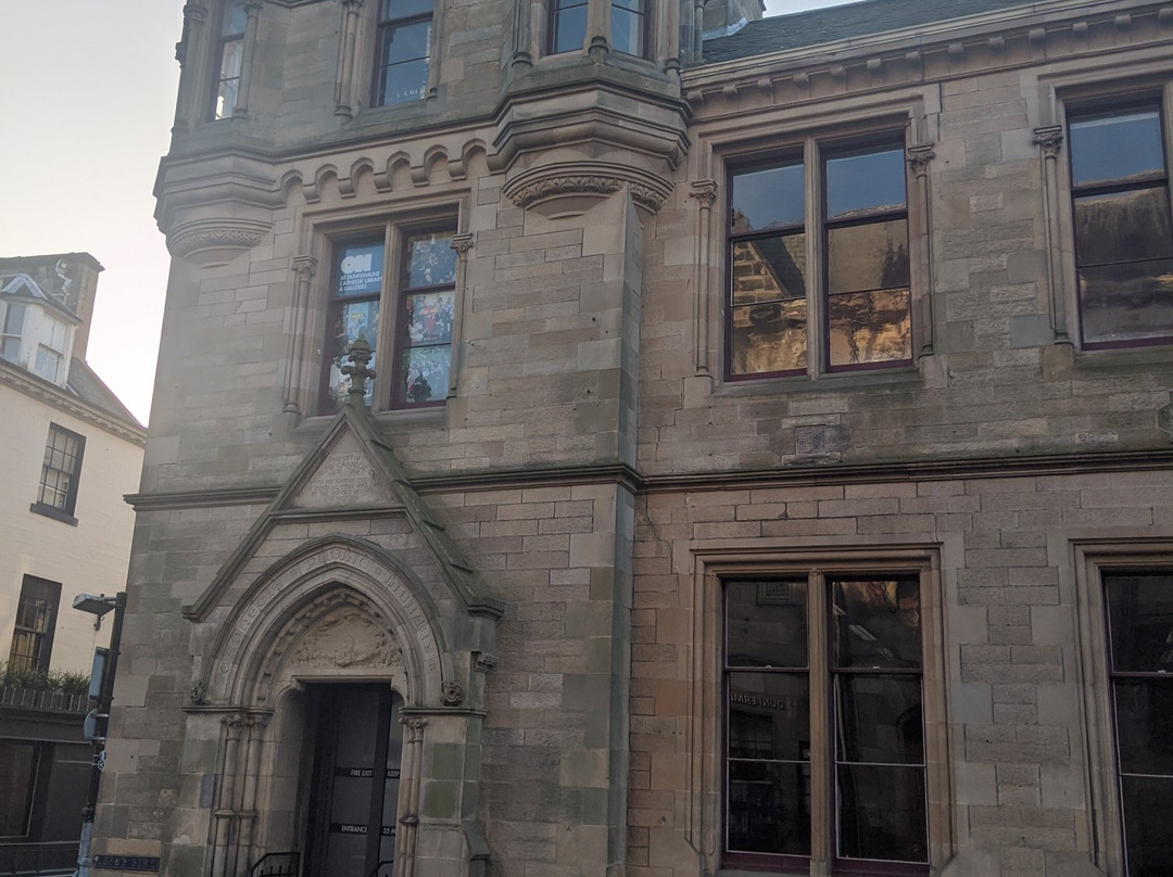 Dunfermline Carnegie Library & Galleries-丹弗姆林必去景点