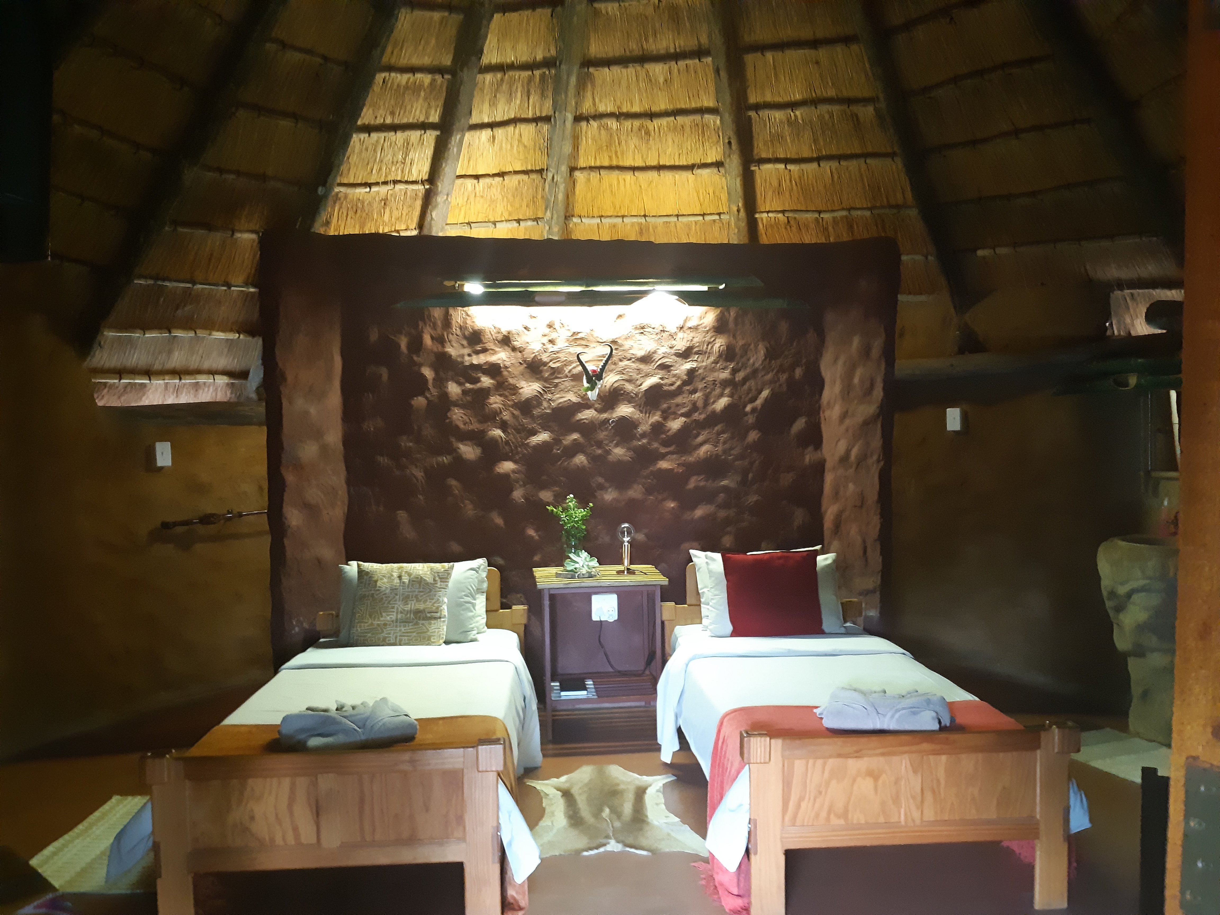 Komma Nader Guest House-官方