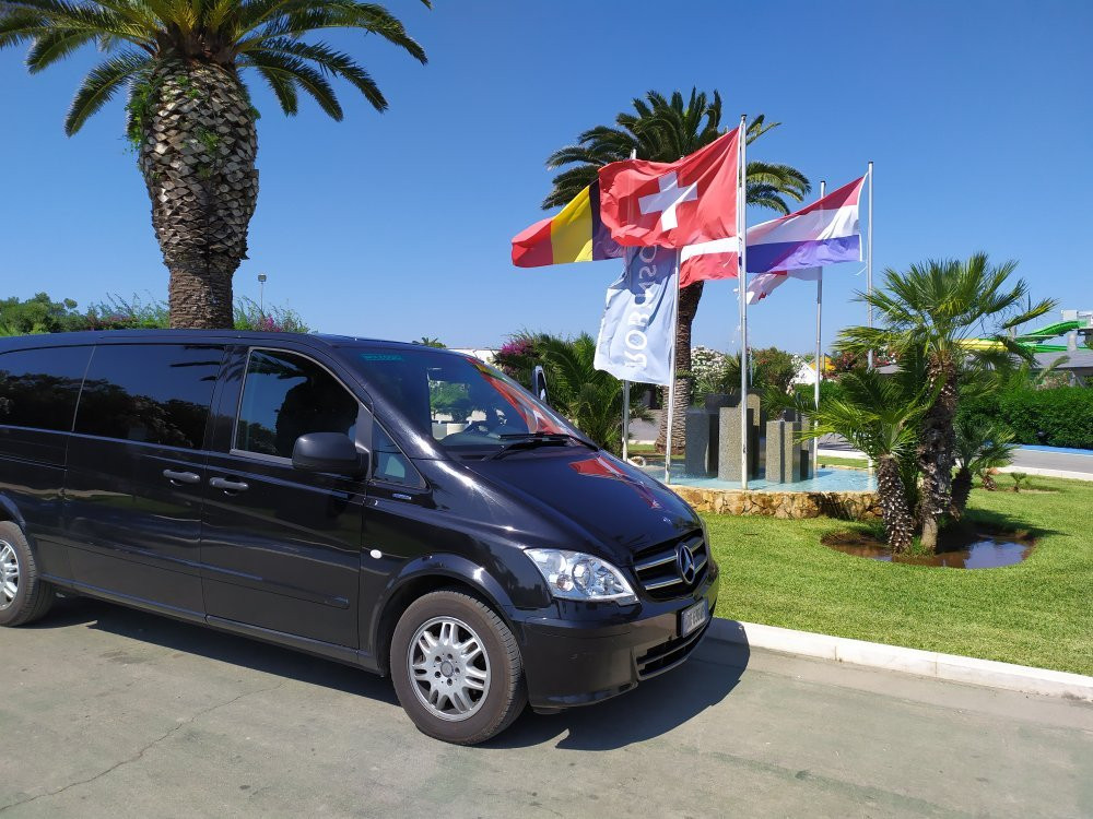 Limo Service Puglia景点图片