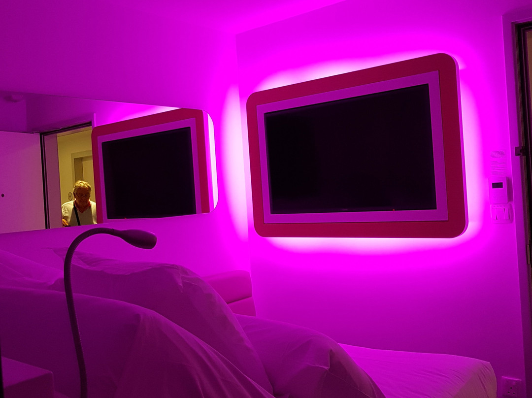 Yotelair Singapore Changi主图