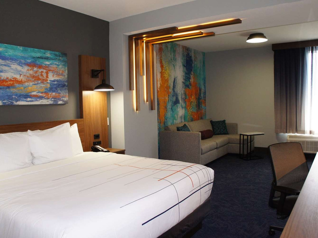 克利奇站北拉昆塔温德姆套房酒店主图