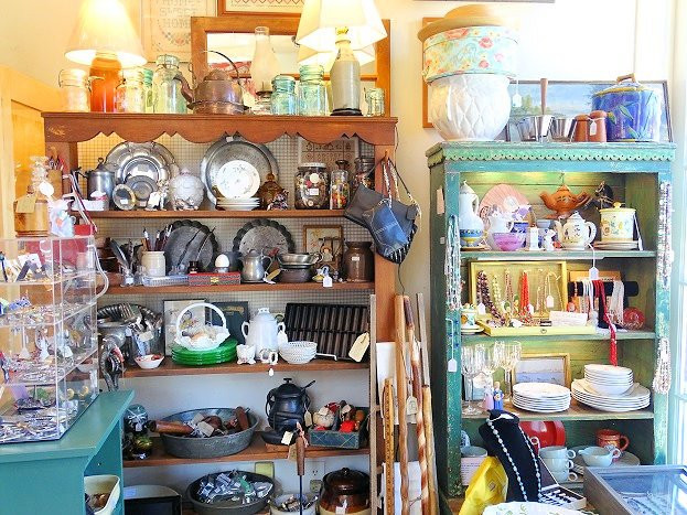 North Bridge Antiques-康科德必去景点