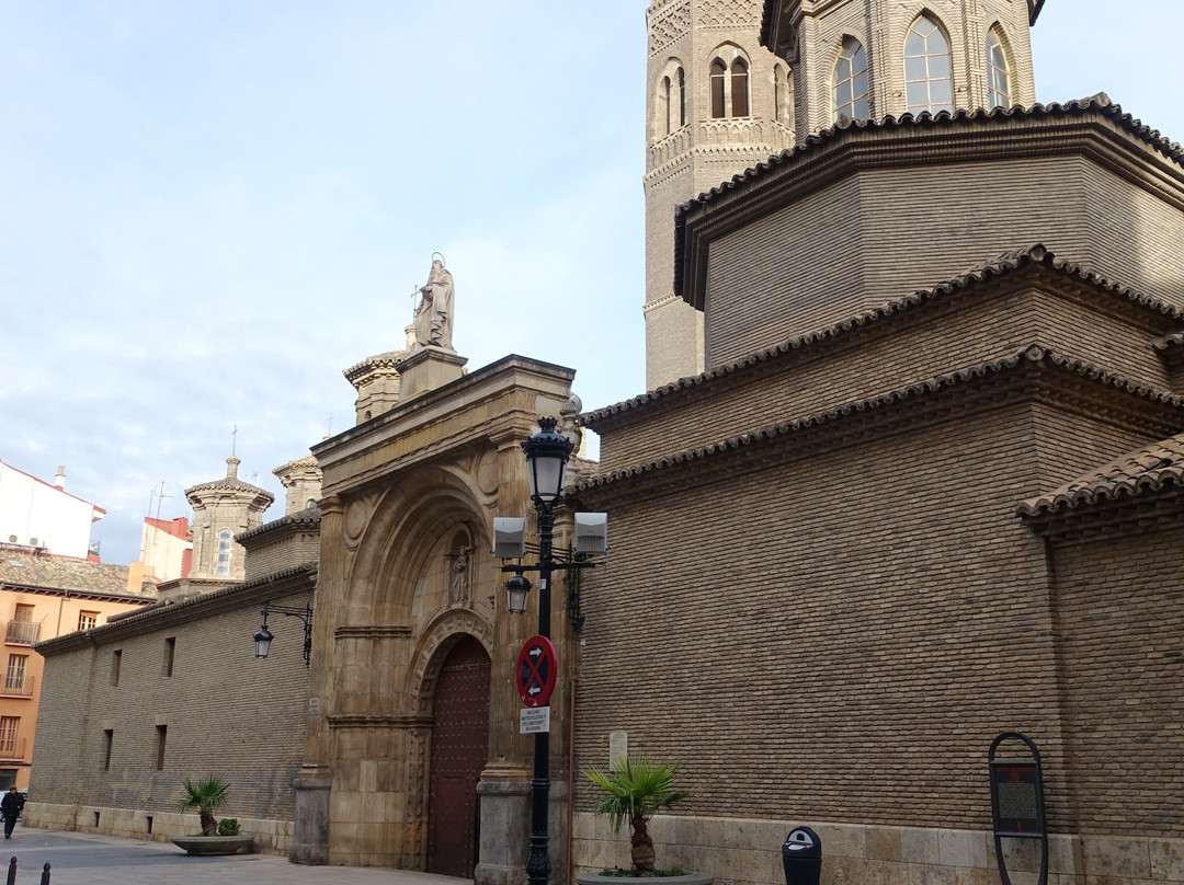 Iglesia Parroquial de San Pablo Apóstol-萨拉戈萨省必去景点