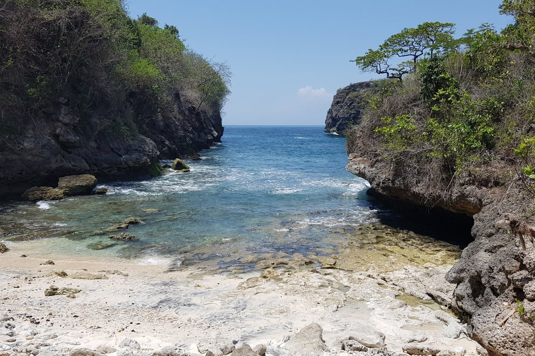Lumangan Beach-Sakti必去景点