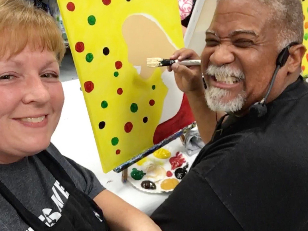 Painting with a Twist-布雷登顿必去景点