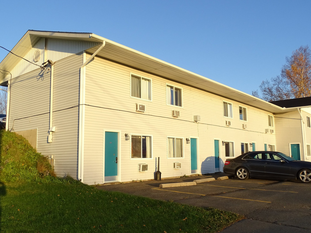 Howard Johnson by Wyndham Woodstock NB主图