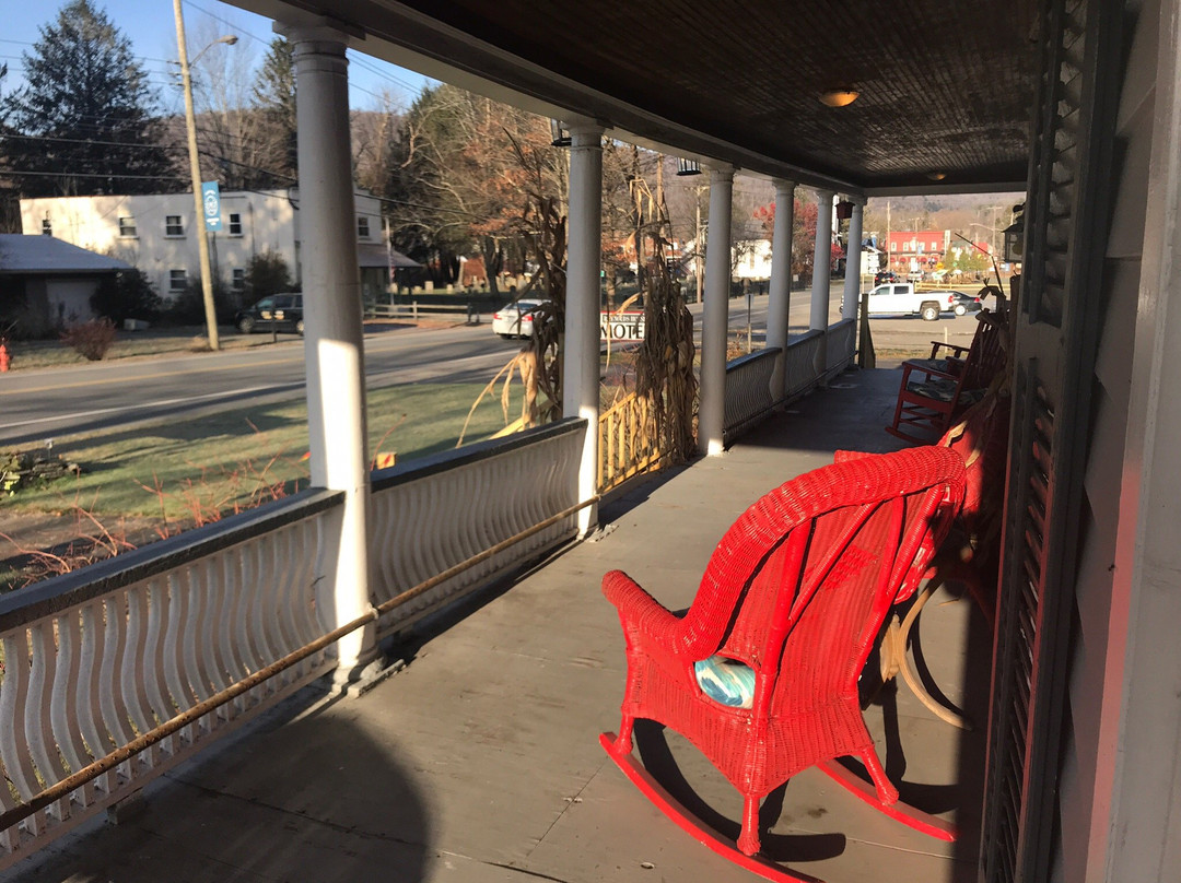 Reynolds House Inn & Motel主图