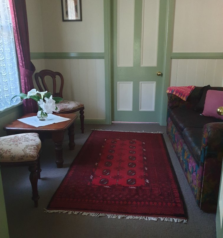 Secrets Hideaway主图