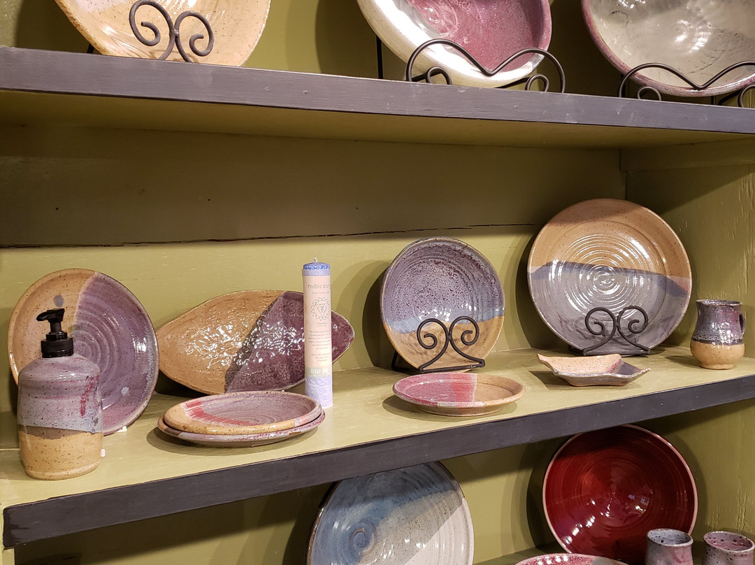 The Willows Pottery-海伦必去景点