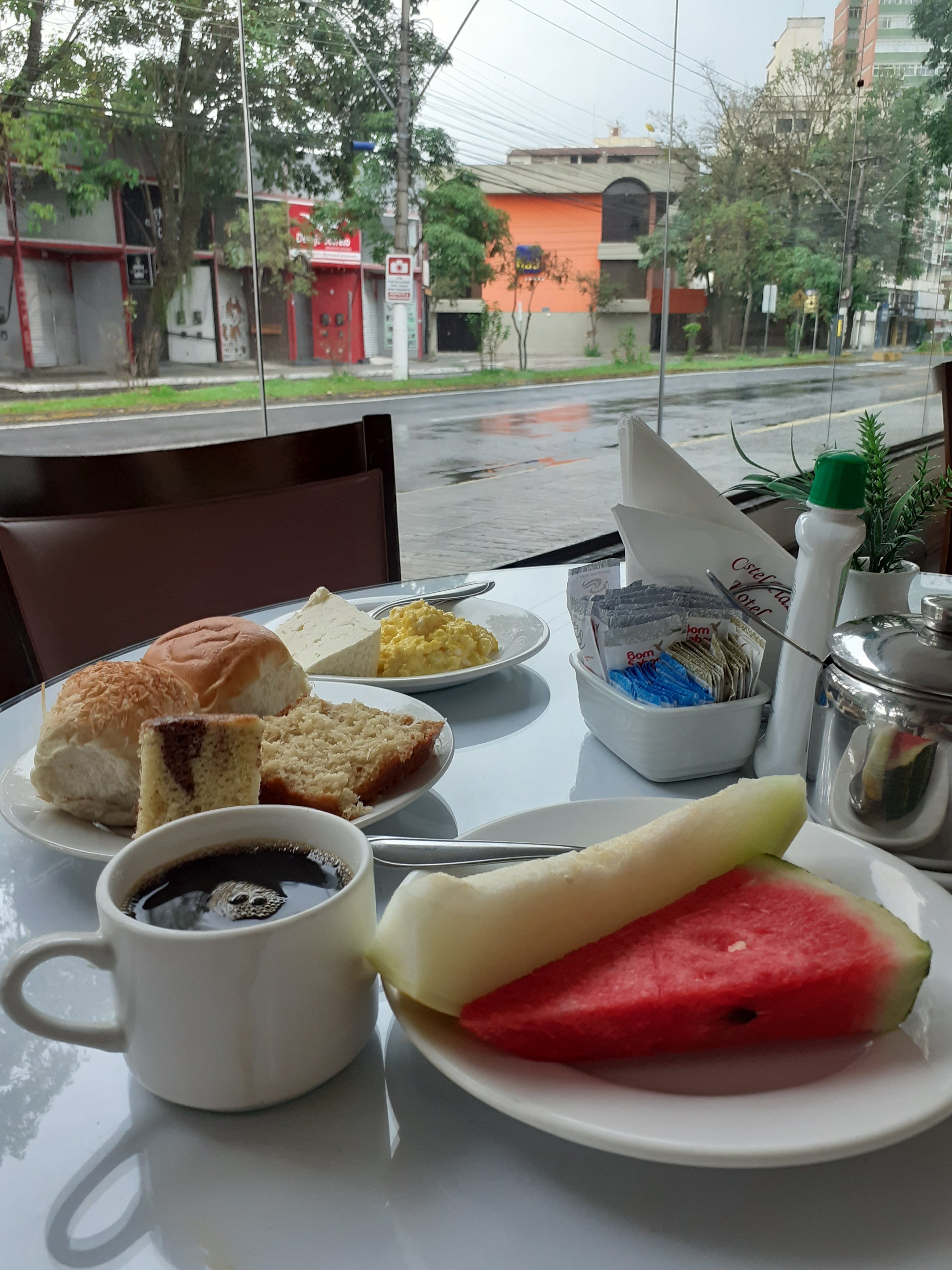 Castel Plaza Hotel-餐饮