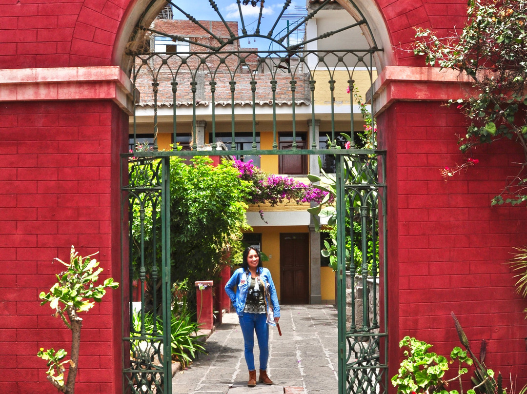 Hostal Tres Mascaras主图