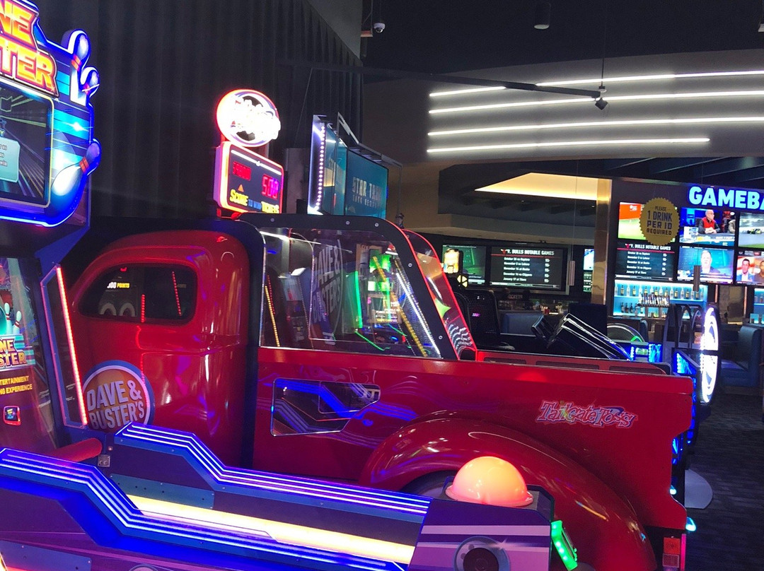 Dave & Buster's - Arcade-Friendswood必去景点