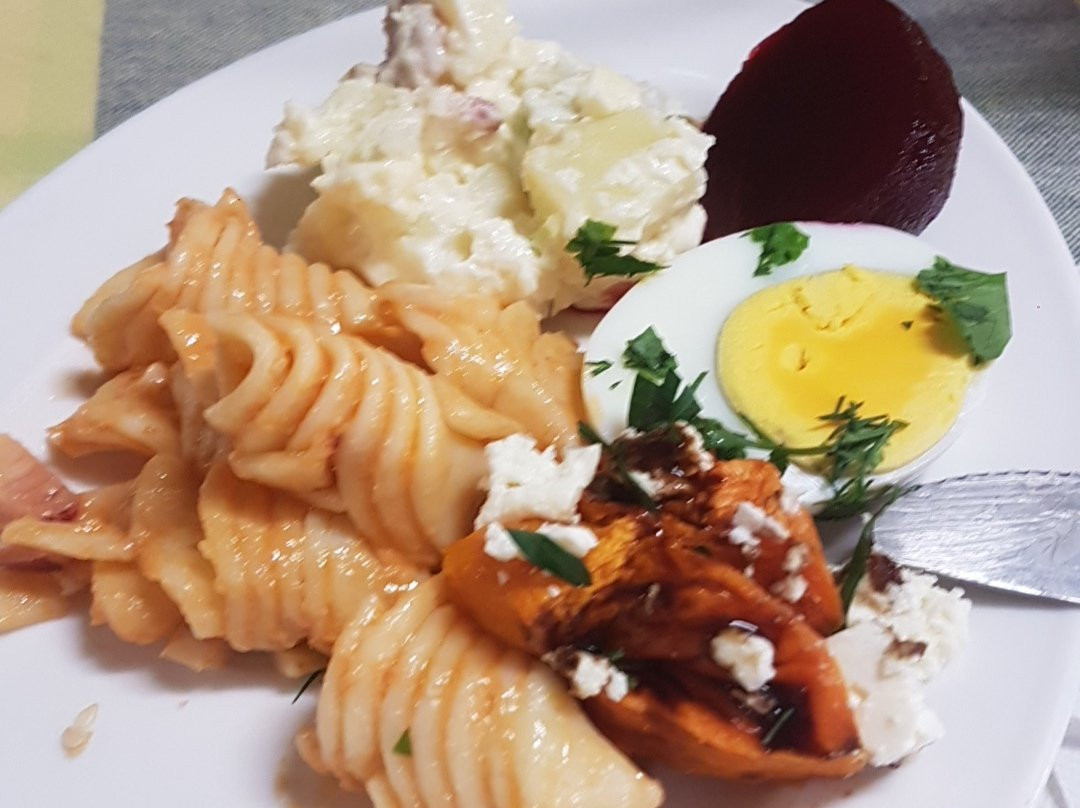 Port Kenny Hotel主图