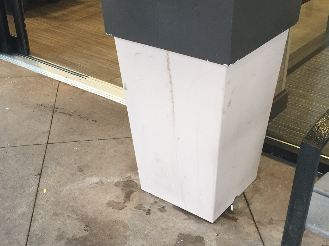 密尔沃基河希尔顿酒店主图