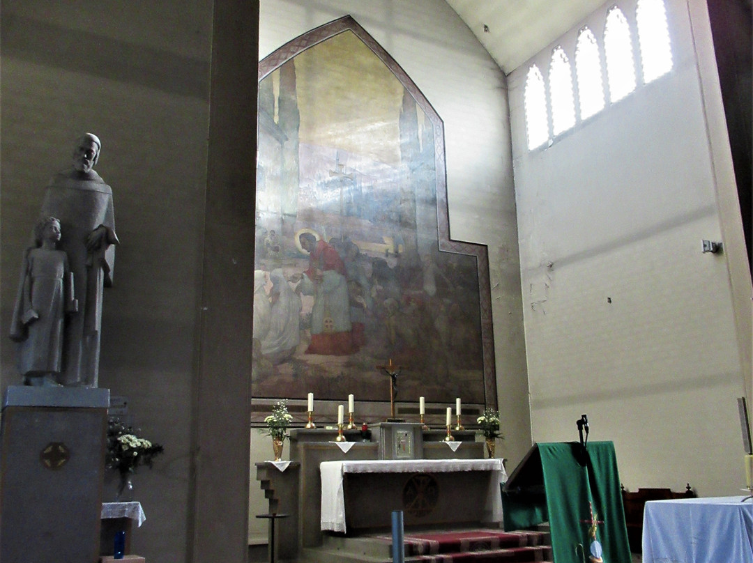 Église Saint-Charles-布朗梅尼尔必去景点