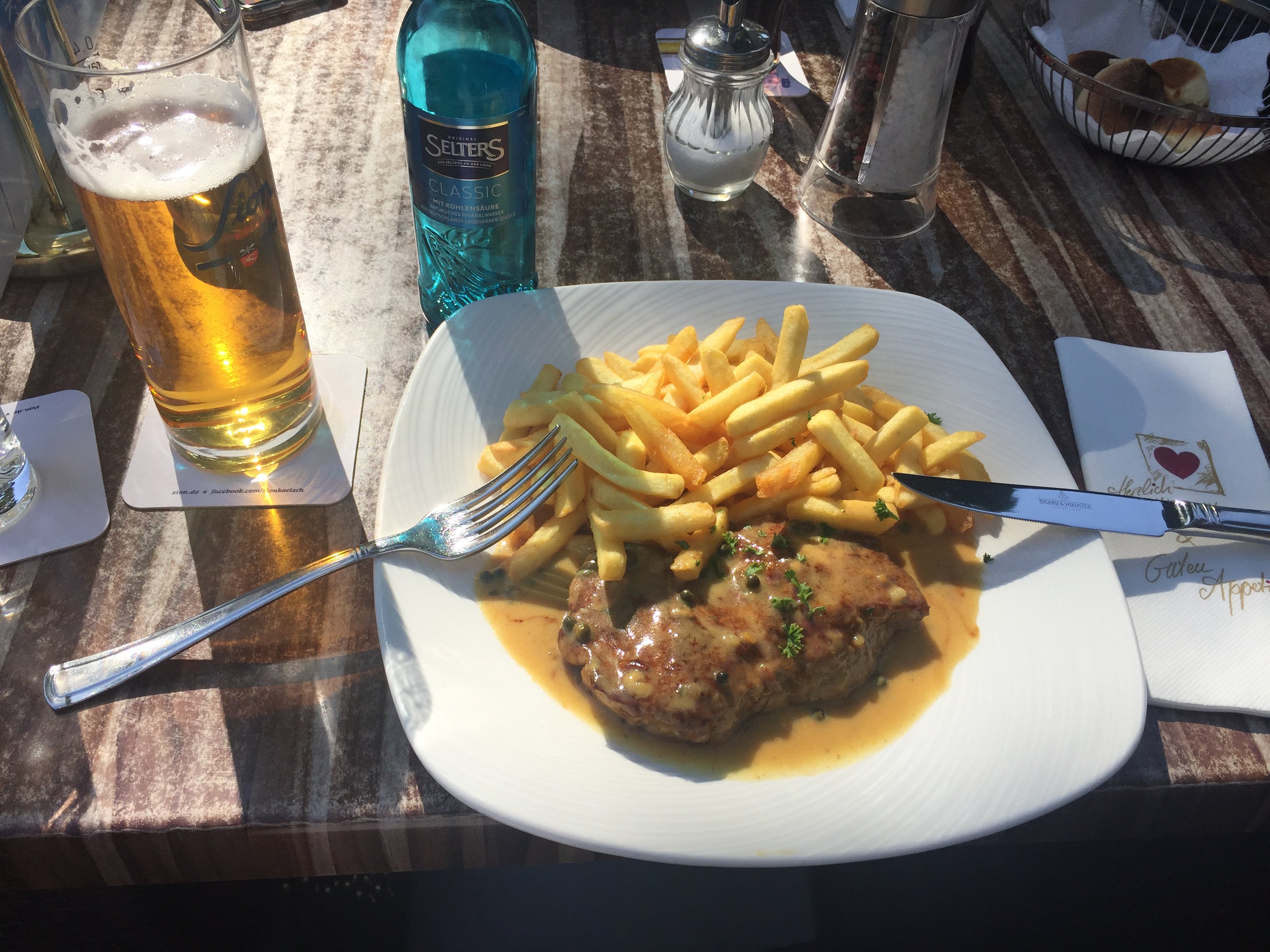 Bismarckturm-餐饮