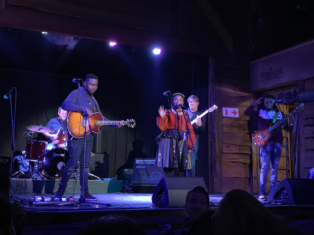 The Barnyard, Plett-The Crags必去景点