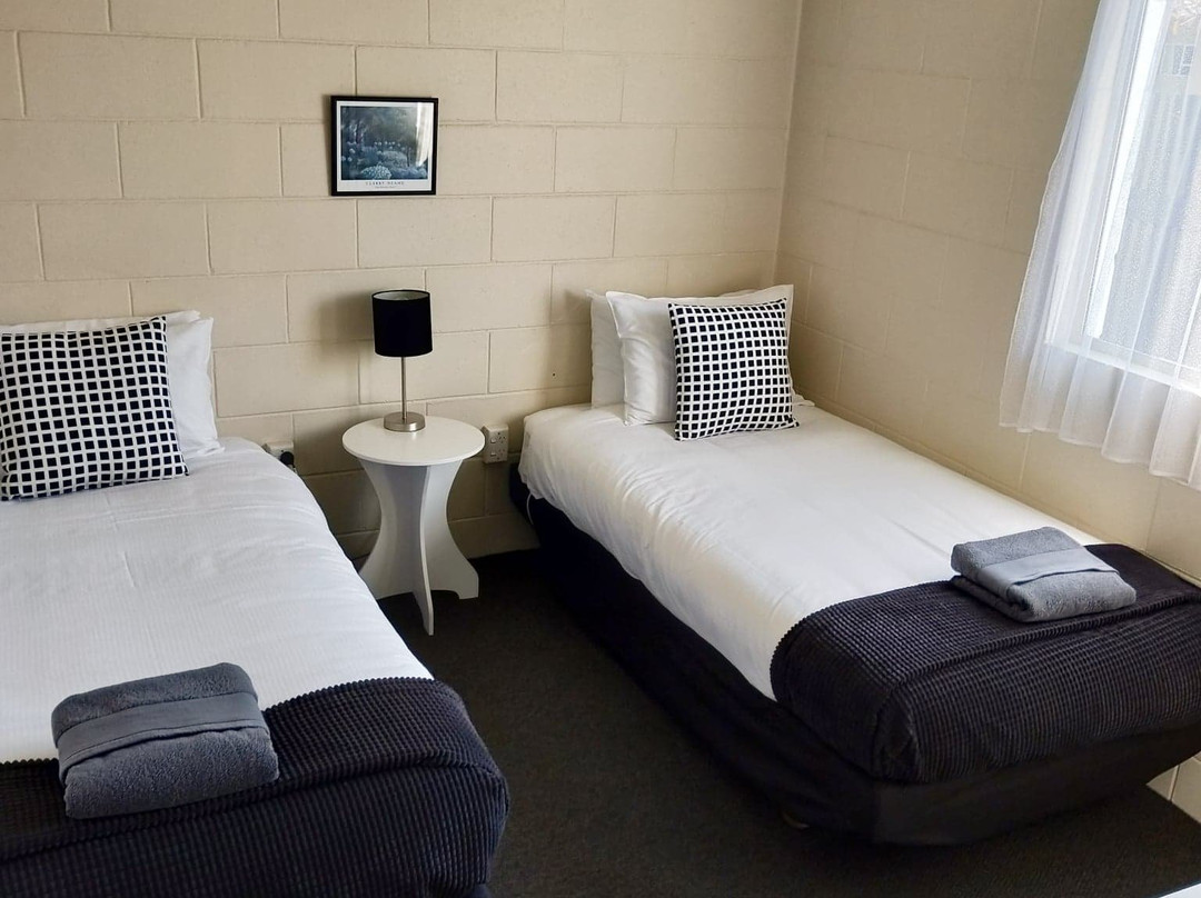 Clyde Apartments主图