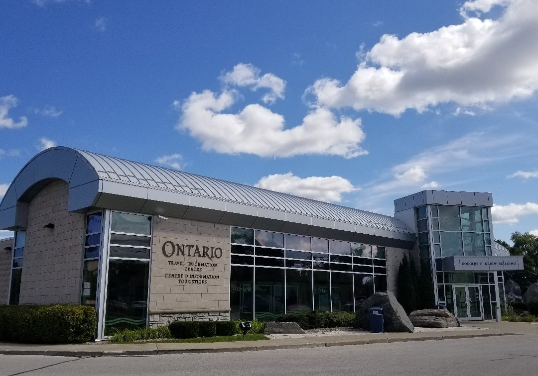 Ontario Travel Information Services Sarnia-Point Edward必去景点