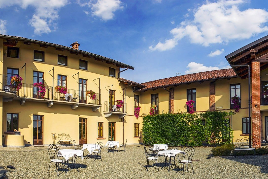 立隆迪尼酒店主图