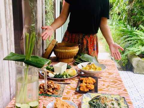 Ayu and Ngurah-登巴萨必去景点