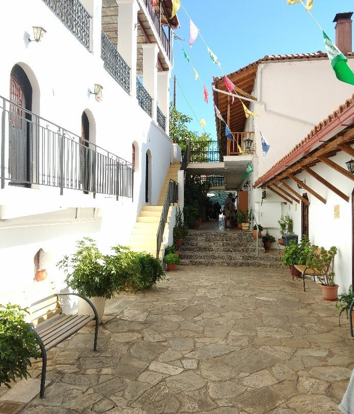 Monastery Panagias Elonis-Leonidio必去景点