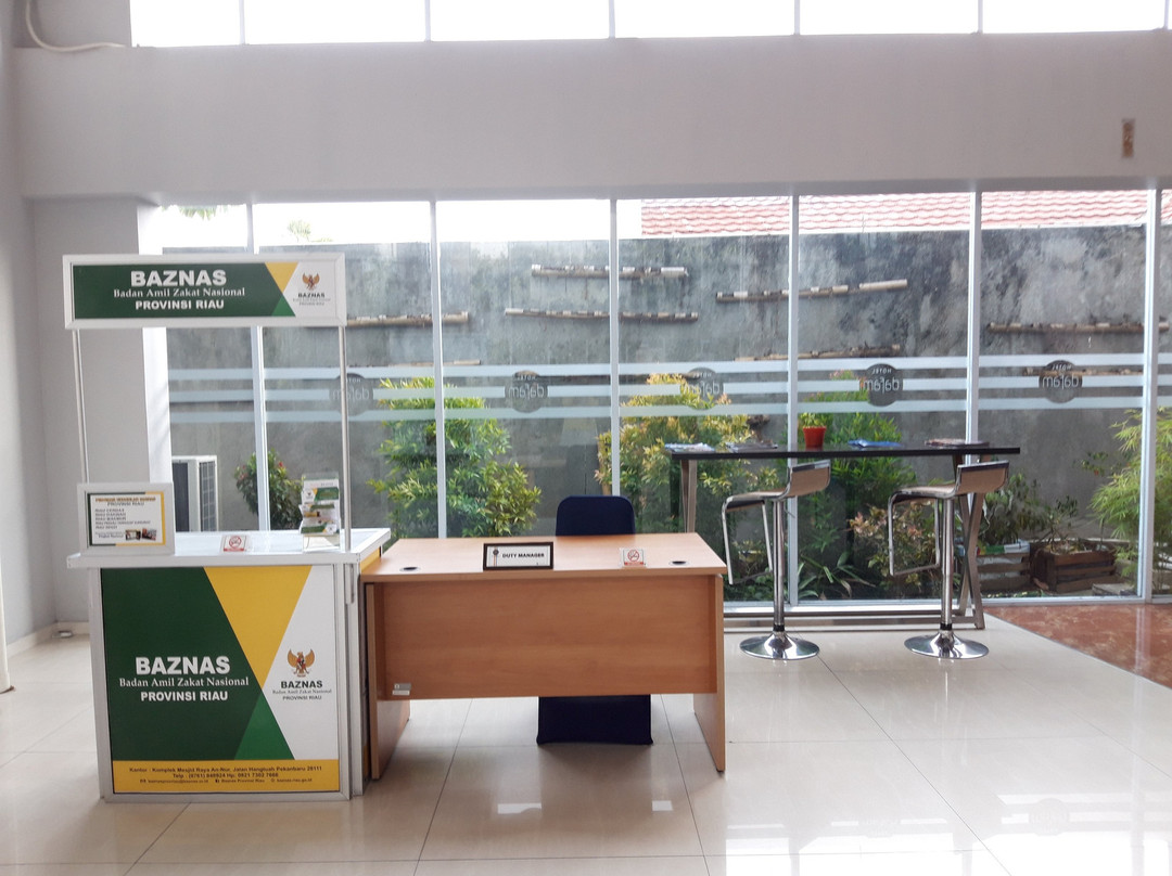 龙鱼大酒店主图