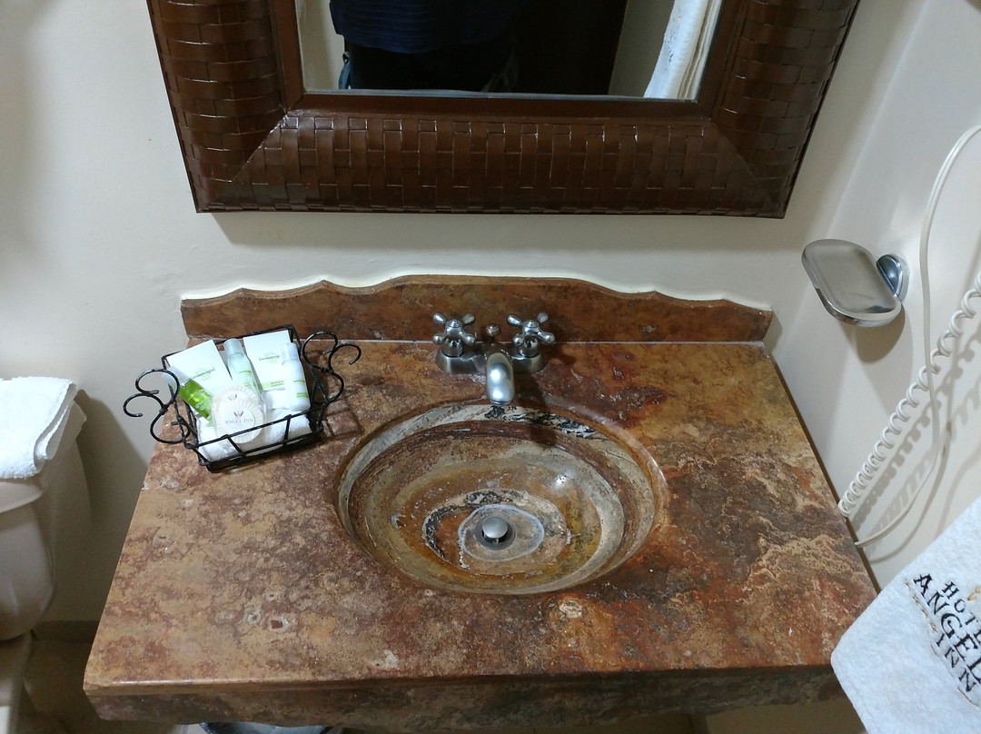 Hotel Angel Inn主图