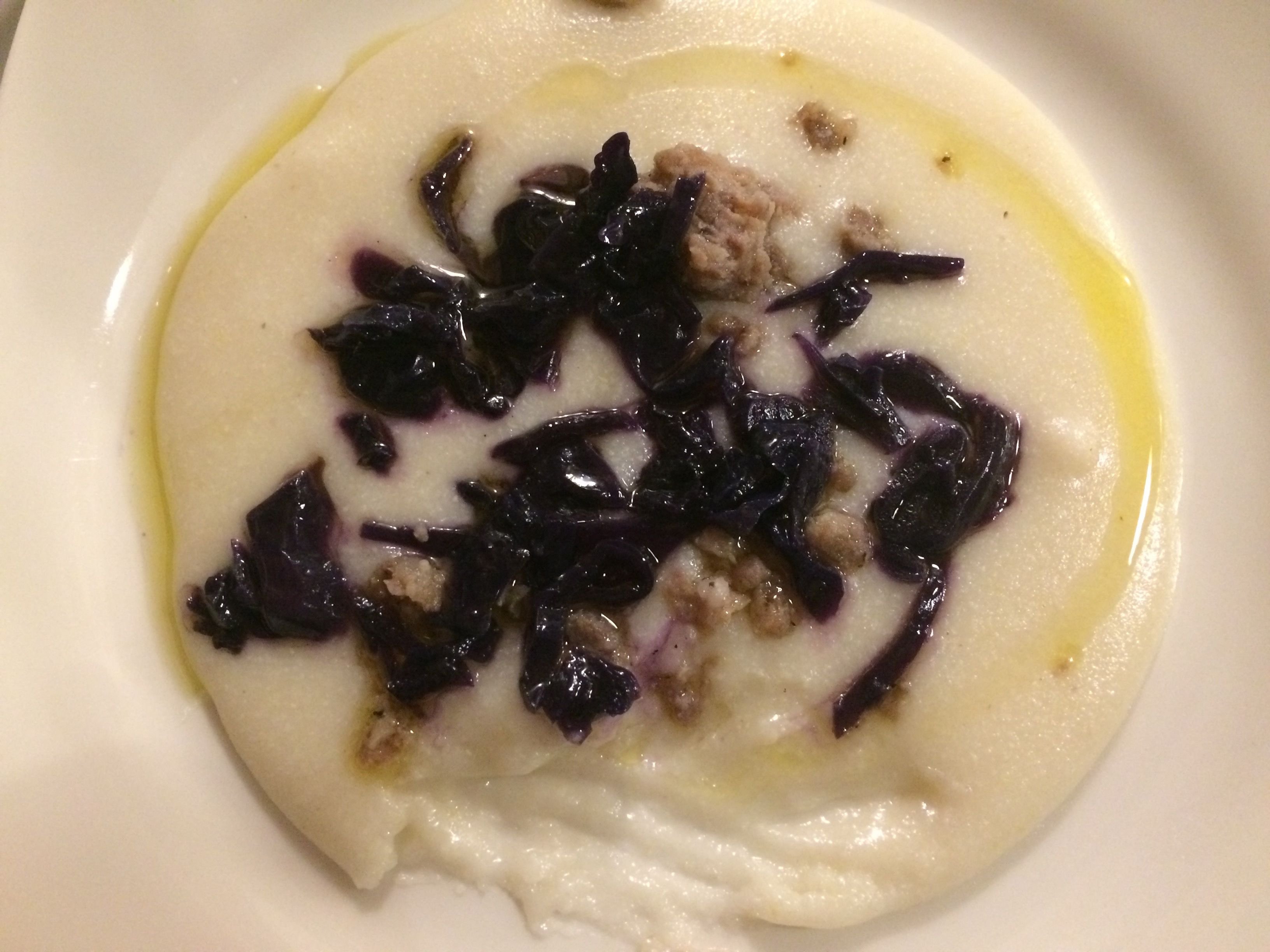 Agriturismo Le Colline Cozzuolo-餐饮