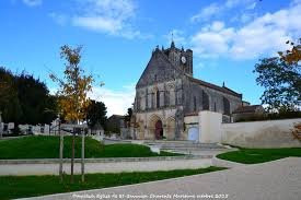 Eglise Saint Savinien-Saint Savinien sur Charente必去景点