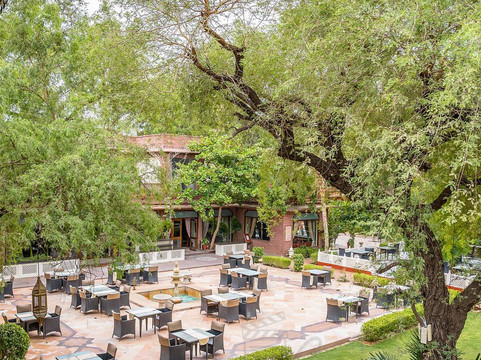 兰籓卡宫酒店主图