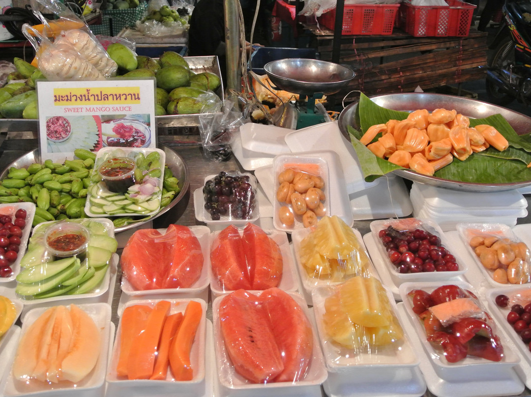 Pak Chong market景点图片