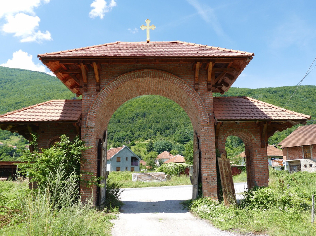 Holy Trinity Monastery景点图片