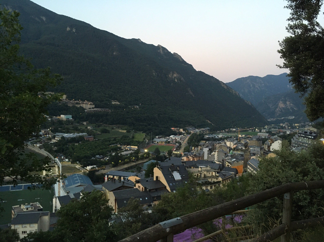 Sola Irrigation Canal Trail-安道尔城必去景点