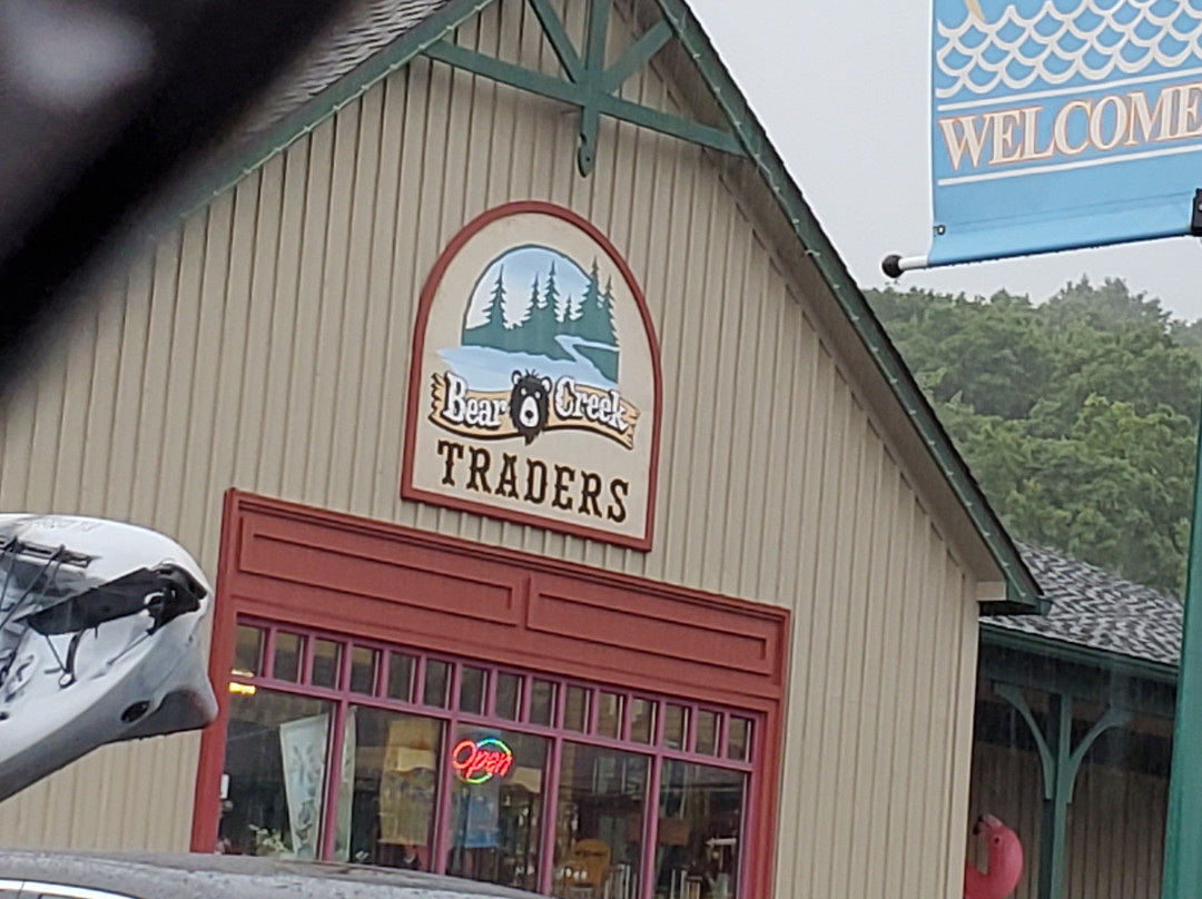 Bear Creek Trader's景点图片