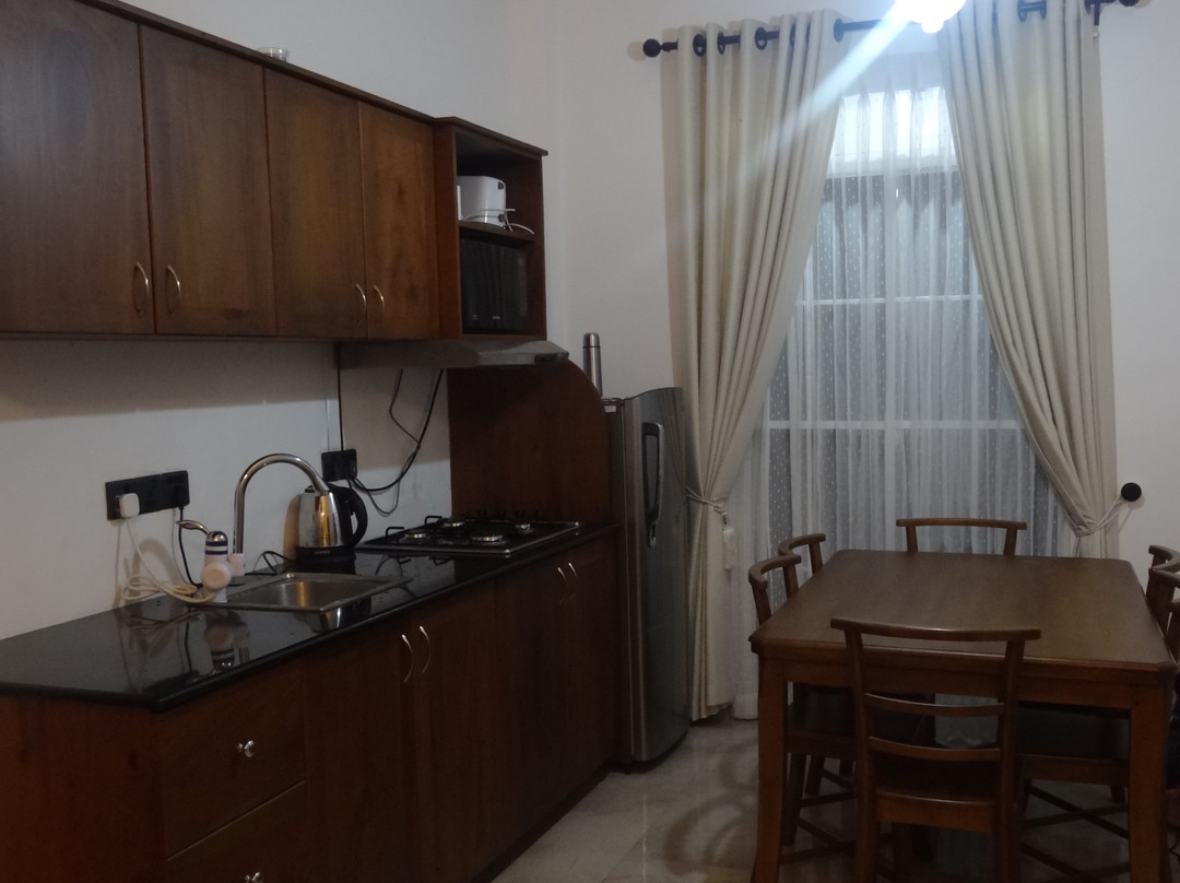 Regal Rose Luxury Holiday Apartments主图