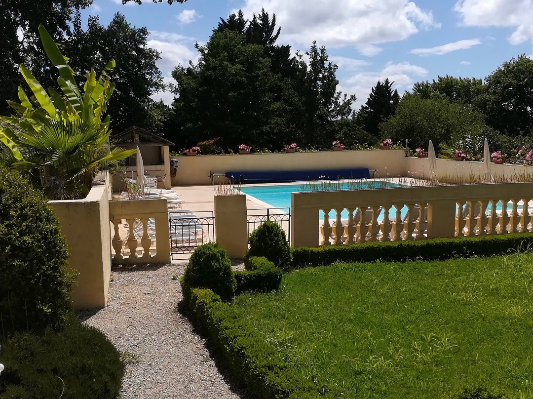 Le Manoir St Jean主图