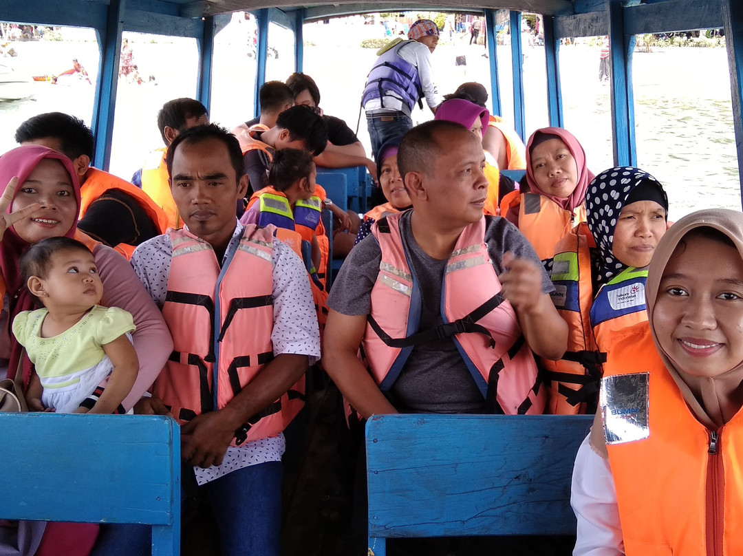 Lumban Bul-Bul Beach-Balige必去景点